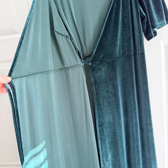 Baltic Born Meghan Velvet Wrap Maxi Dress, XL, Emerald - Picture 6 of 9